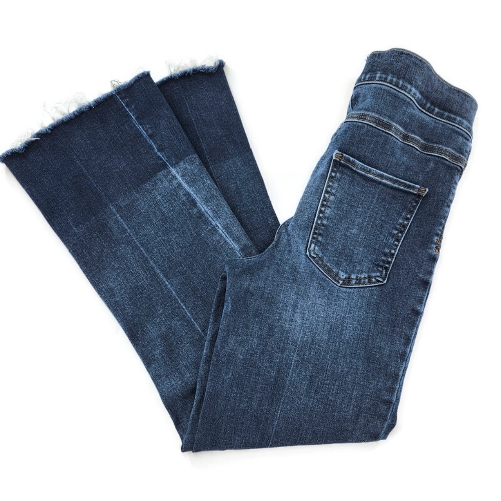 Spanx Medium Blue Wash High-Rise Dip-Dye Raw Hem Cropped Flare Denim Jeans - Picture 5 of 11